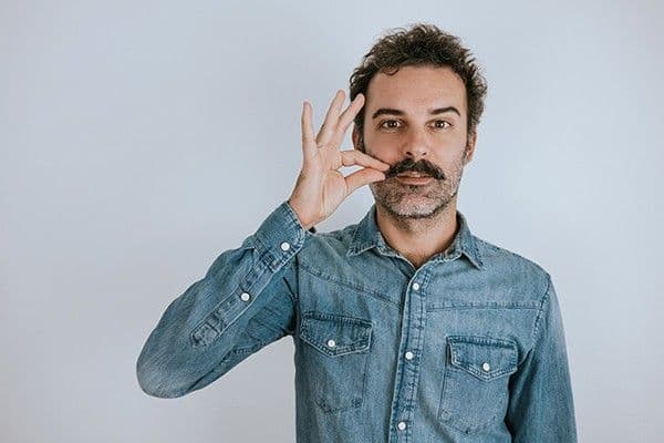 Alt image article card