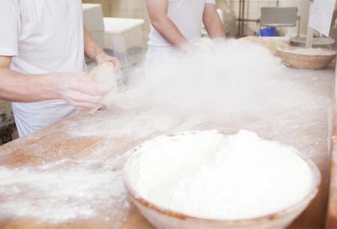 Poussière de farine de boulanger