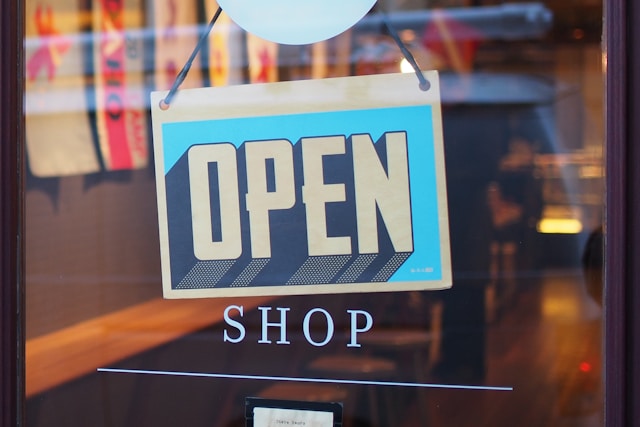 Panneau OPEN magasin