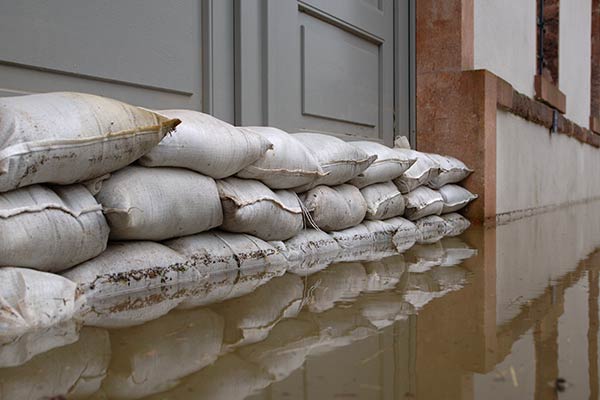 Maison avec barrière anti-inondation